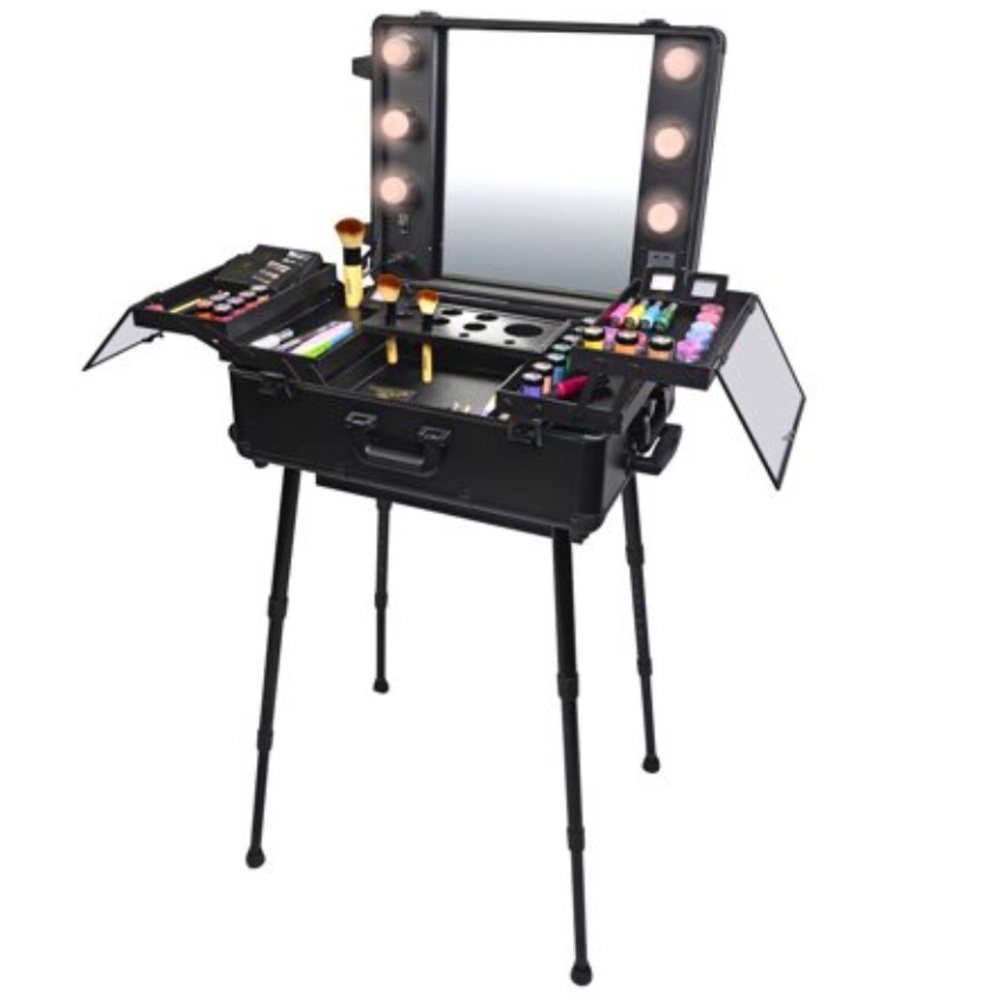 Hollowed Stylist Professional Make Up Suitcase